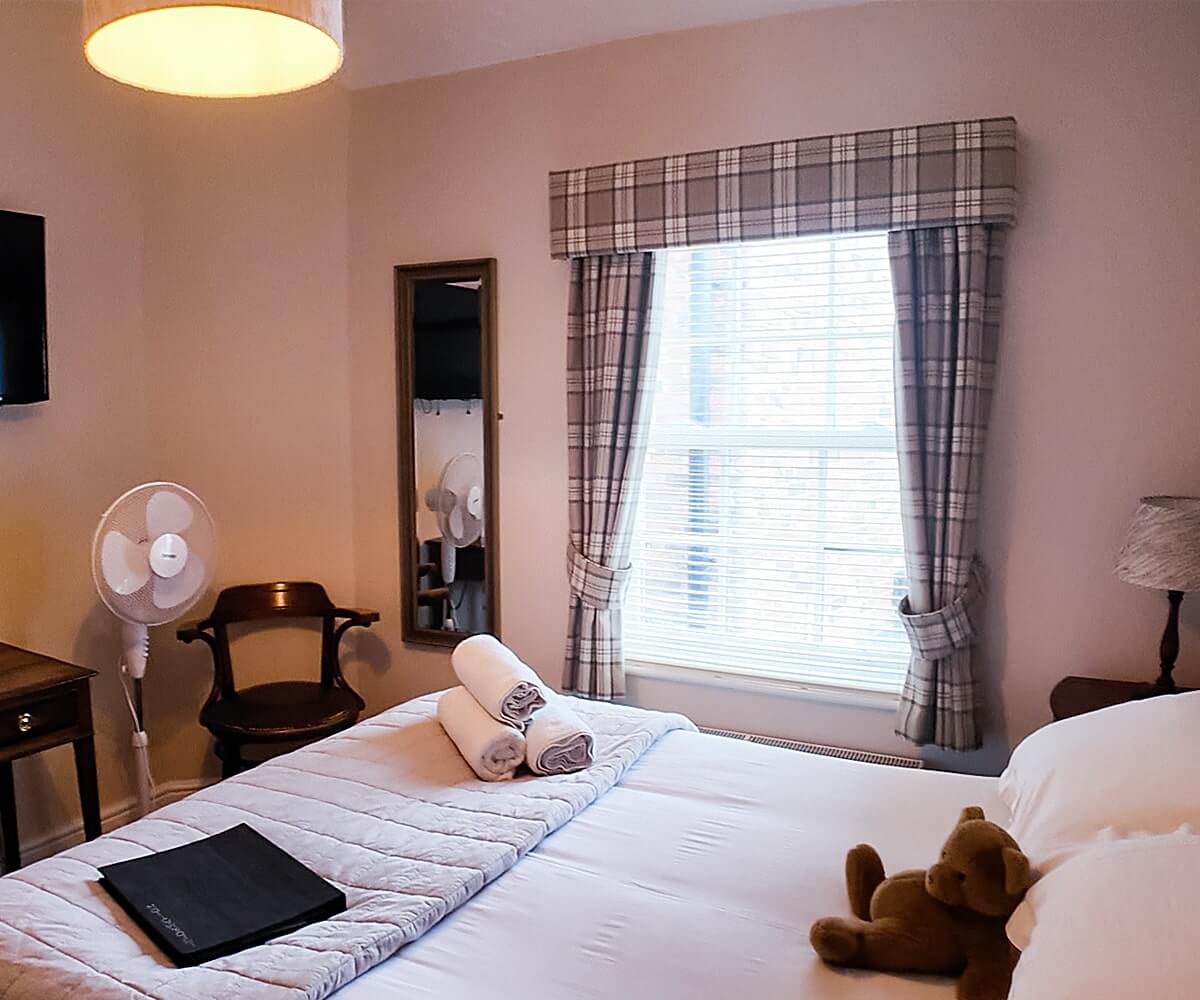 the sutherland arms room 4 2 pubs with accommodation stoke