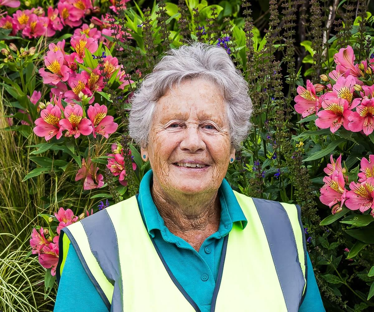 jean biddulph in bloom volunteer