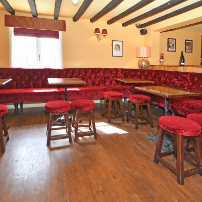 the-roebuck-chesterton-caldmore-taverns-gallery-images(11)